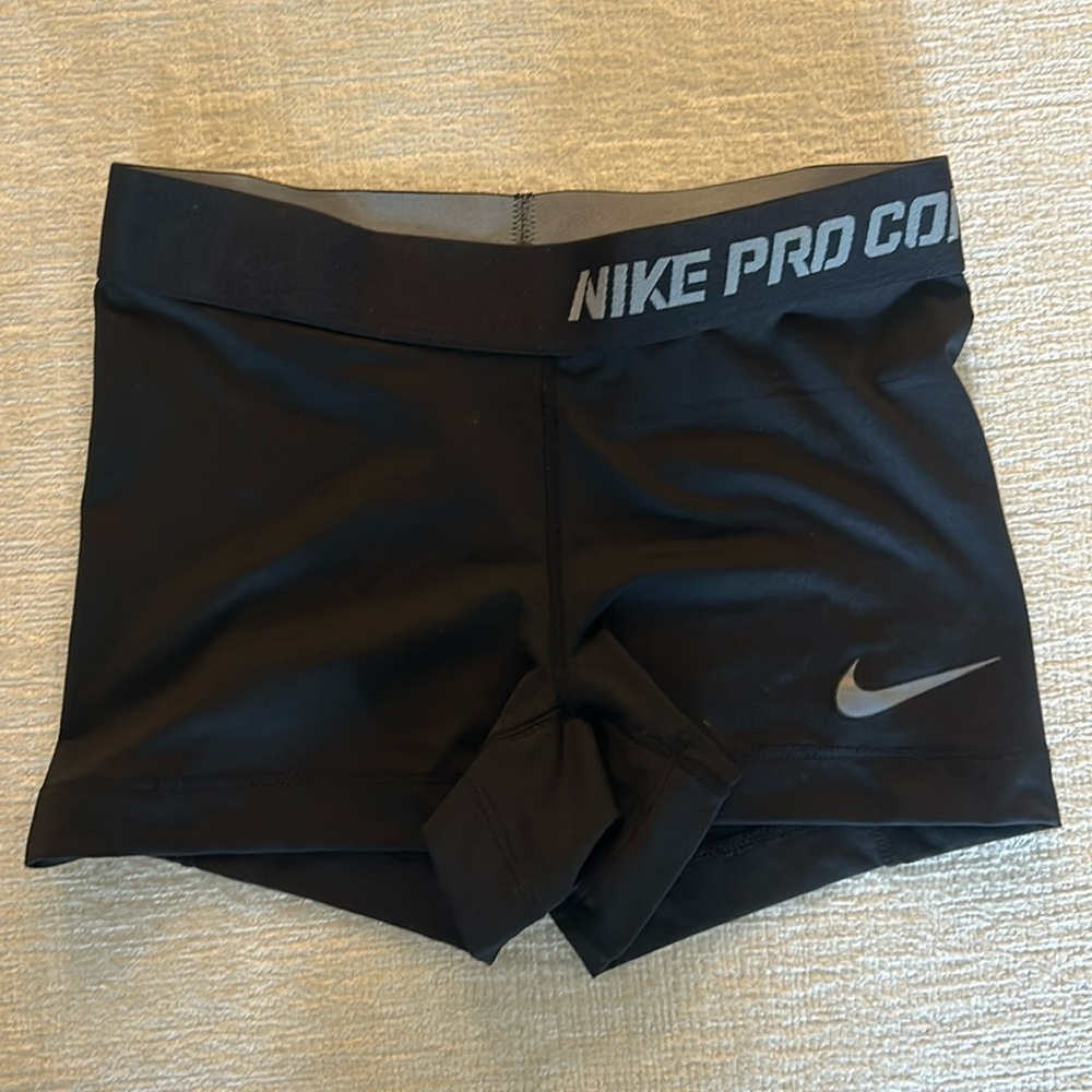 Nike DriFit black compression shorts XS